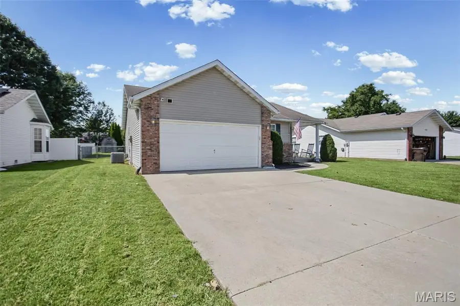 431 Pheasant Lane, Moro, IL 62067 - #3