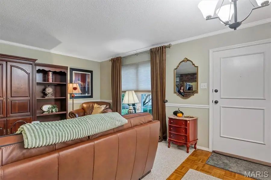 11877 Cresta Verde Drive, Saint Louis, MO 63146 - #2