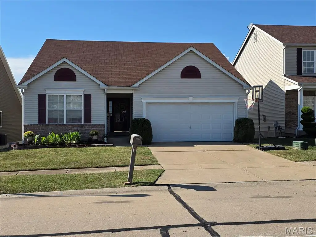 4617 Richmond Forest Drive, Florissant, MO 63034 - #1