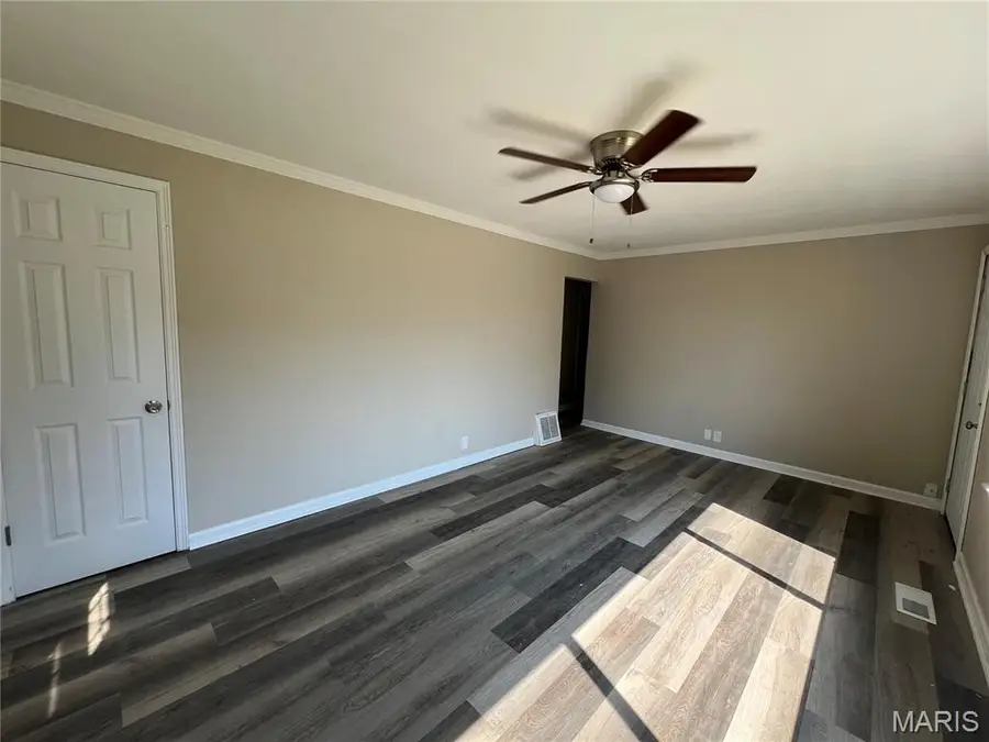 1271 Darr Drive, Saint Louis, MO 63137 - #3