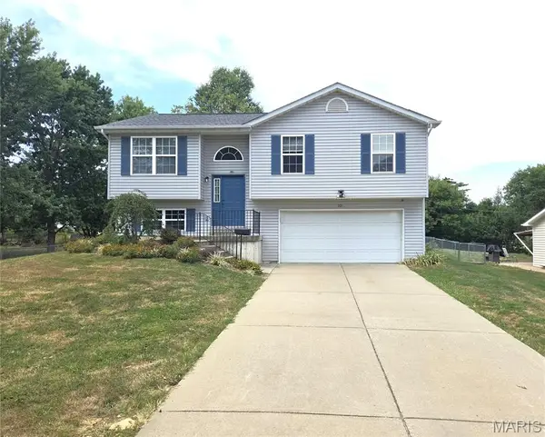 509 Mckinley Avenue, Warrenton, MO 63383