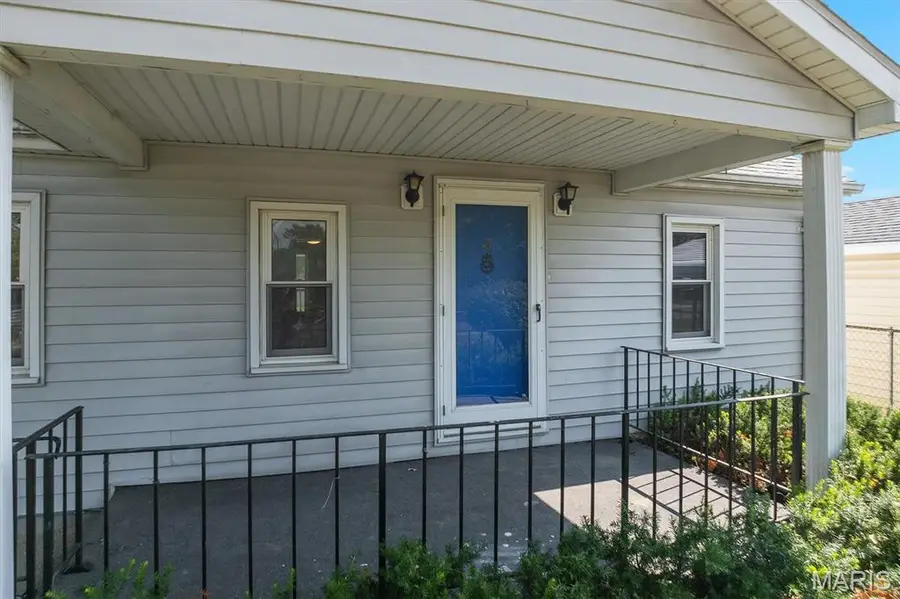 128 Voight Place, Granite City, IL 62040 - #2