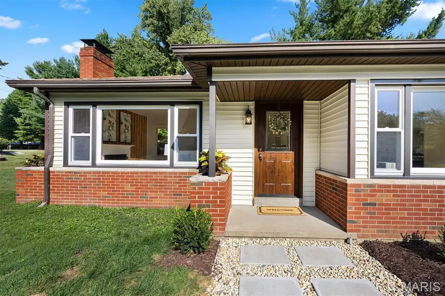 11 Pine Lake Drive, Collinsville, IL 62234 - #3