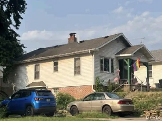 3510 Sacramento Street, Saint Joseph, MO 64507 - #2