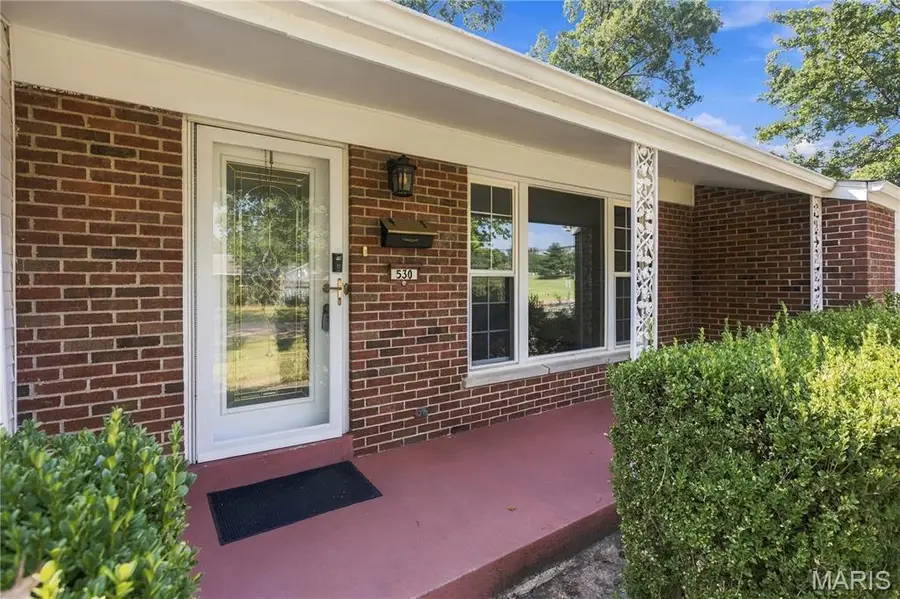 530 Mid Meadows Lane, Kirkwood, MO 63122 - #3