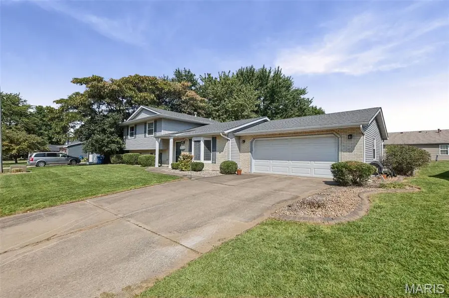 531 Whip Poor Will Street, Troy, IL 62294 - #2