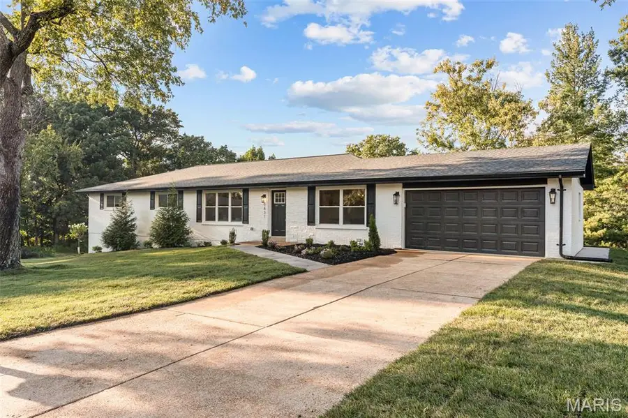 9831 Sundown Square, Creve Coeur, MO 63141 - #2