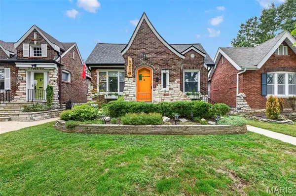 5208 Winona Avenue, St Louis, MO 63109