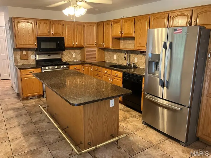730 N Harrison Street, Trenton, IL 62293 - #2
