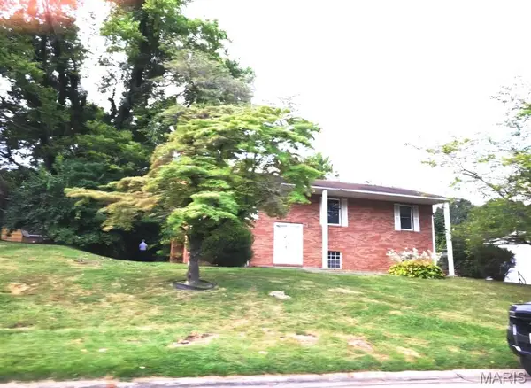 27 Matterhorn Drive, Glen Carbon, IL 62034