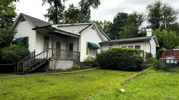 521 N 4th Street, Louisiana, MO 63353