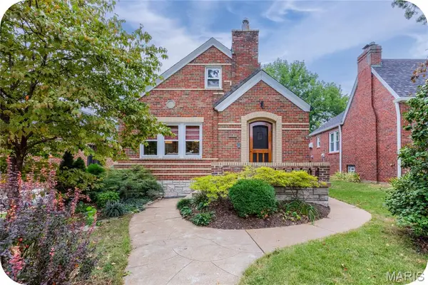 6743 Devonshire Avenue, St Louis, MO 63109