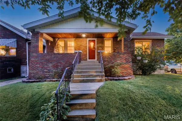 6103 Newport Avenue, St Louis, MO 63116