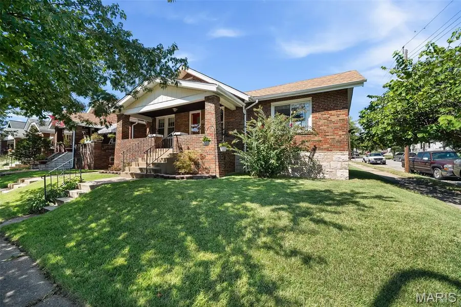 6103 Newport Avenue, Saint Louis, MO 63116 - #3