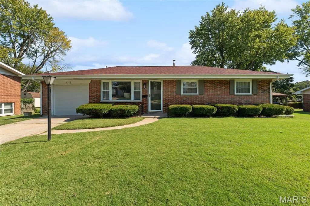 1218 Express Drive, Belleville, IL 62223 - #1