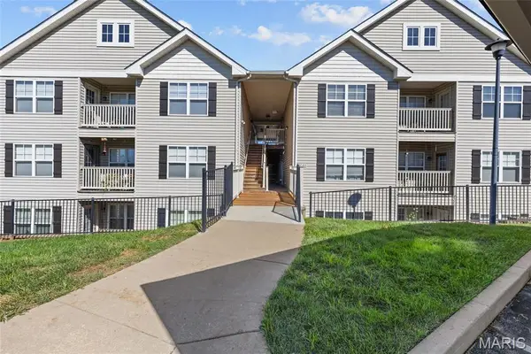 422 Bramblett Hills, O'Fallon, MO 63366
