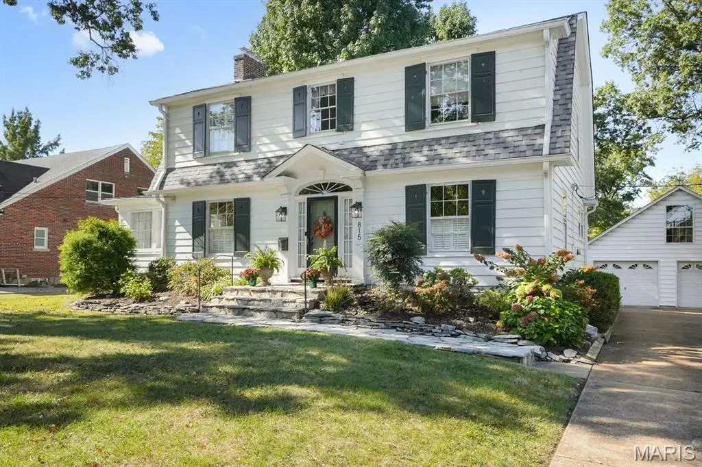 815 N Kirkwood Road, Kirkwood, MO 63122 - #1