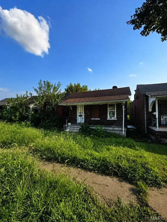 4920 San Francisco Avenue, Saint Louis, MO 63115 - #1