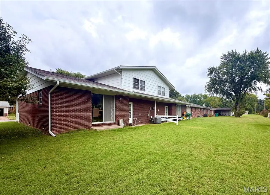 102/104 Liberty Drive, Belleville, IL 62226 - #3