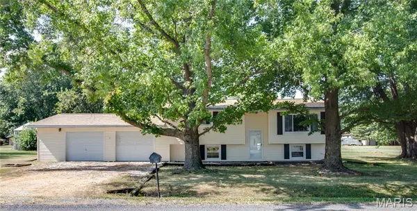 23309 Glenda Avenue, Jerseyville, IL 62052