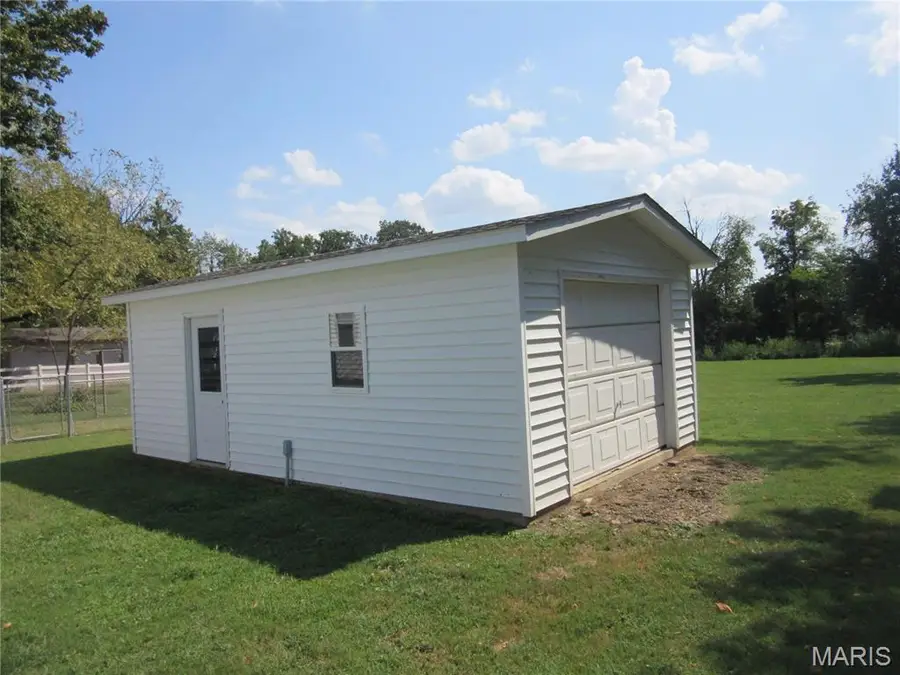 2744 Barron Road, Poplar Bluff, MO 63901 - #3