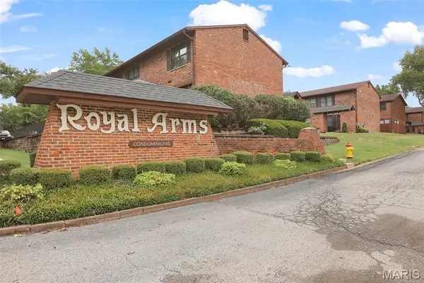 7965 Royal Arms Court, Crestwood, MO 63123