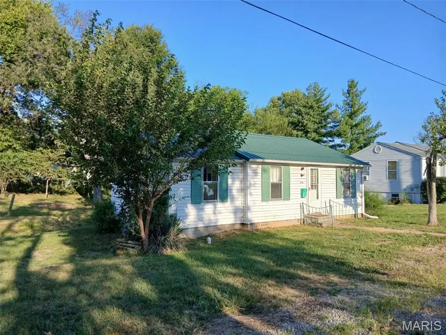 610 Burke Street, Jerseyville, IL 62052 - #2
