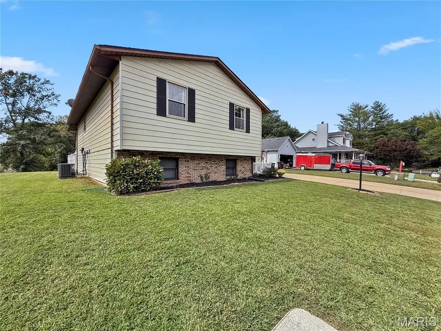 26 Islander Drive, Brighton, IL 62012 - #2