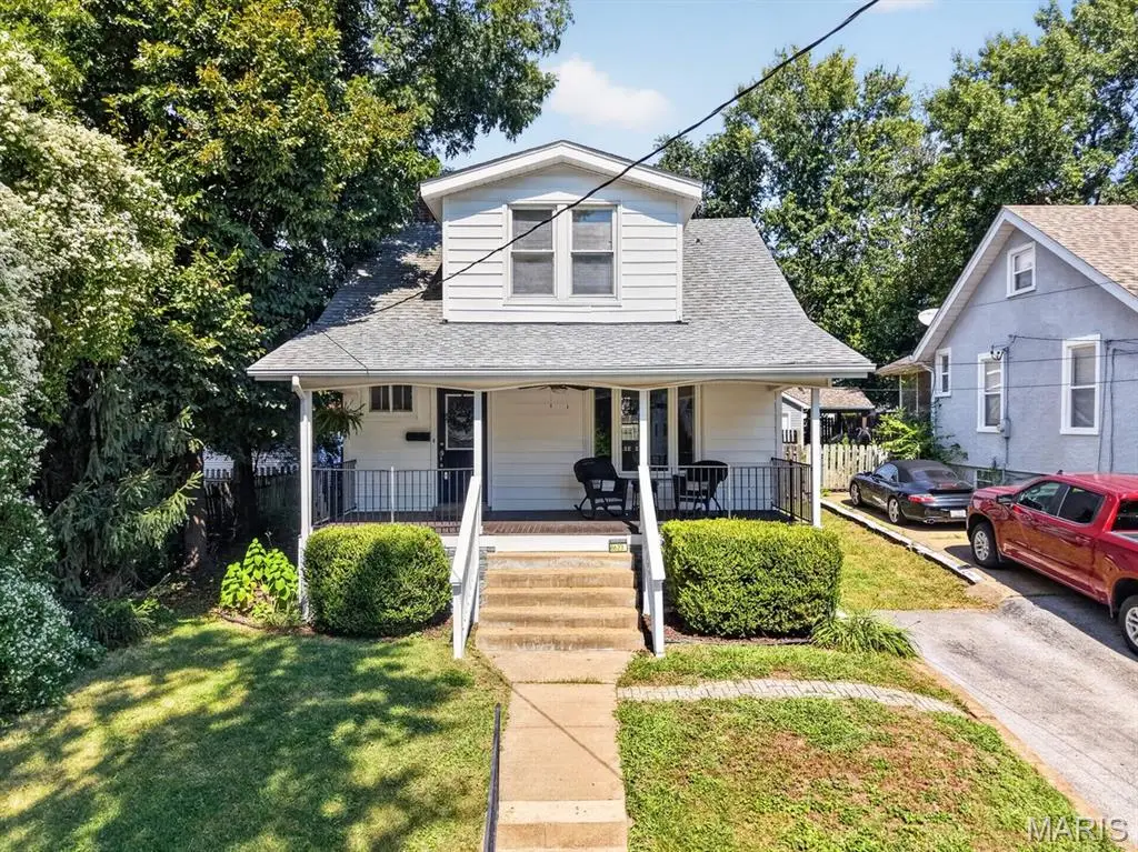 8623 Florence Avenue, Brentwood, MO 63144 - #1