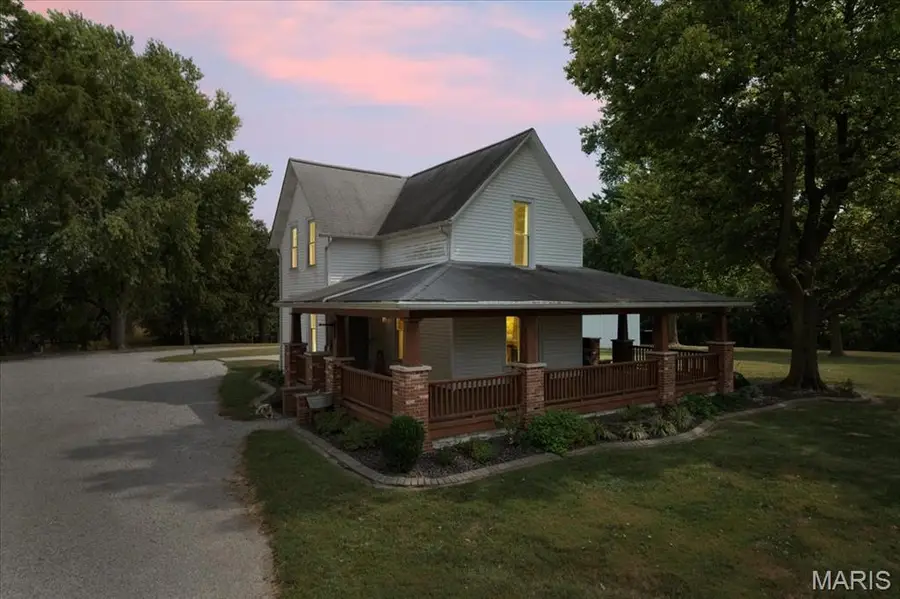 5348 Alhambra Road, Alhambra, IL 62001 - #2
