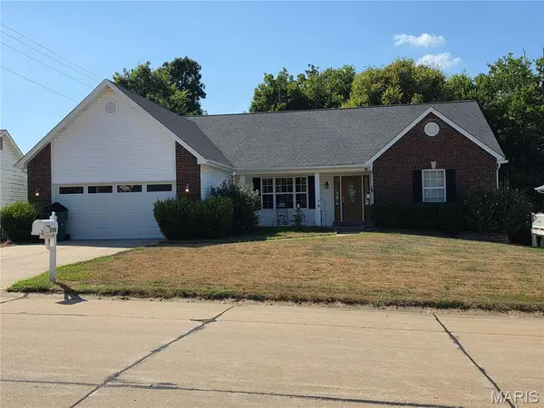 3949 Cambridge Crossing Drive, Unincorporated, MO 63304