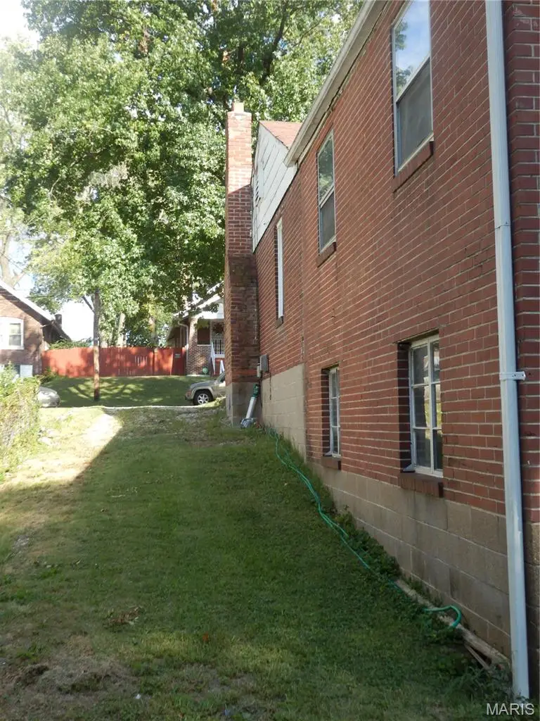 2149 Penfield Avenue, Saint Louis, MO 63114 - #3