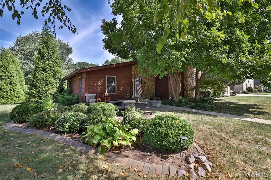 703 Peachtree Trail, Collinsville, IL 62234 - #3