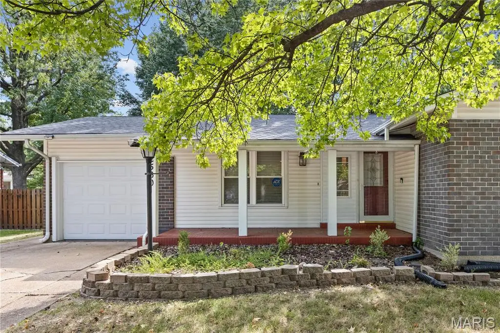 2560 Wedgwood Drive, Florissant, MO 63033 - #1