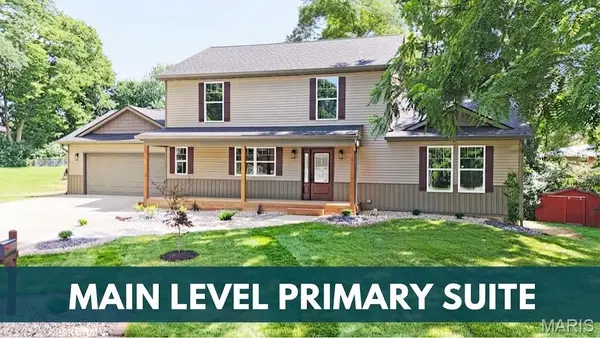 609 Johnny Drive, Maryville, IL 62062