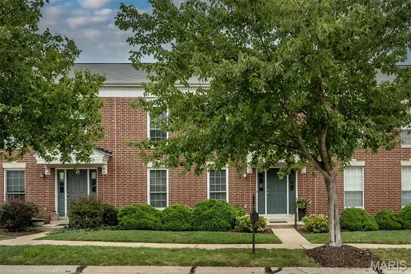 971 Rolling Thunder Drive, O'Fallon, MO 63368