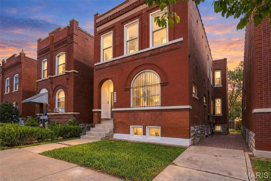 3338 Ohio Avenue, Saint Louis, MO 63118 - #2