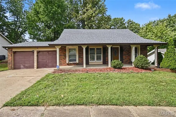 12115 Wensley Road, Florissant, MO 63033