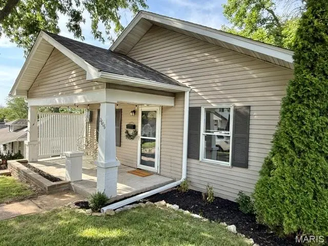 2806 Mckinley Street, Hannibal, MO 63401 - #3