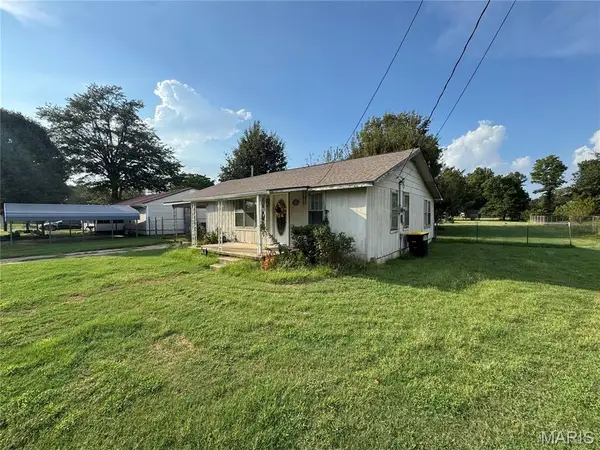 1920 Dunklin Street, Kennett, MO 63857