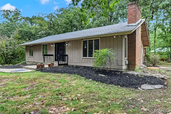 3649 Hopewell Road, Wentzville, MO 63385