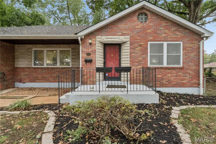 6324 Gramond Drive, Saint Louis, MO 63123 - #3