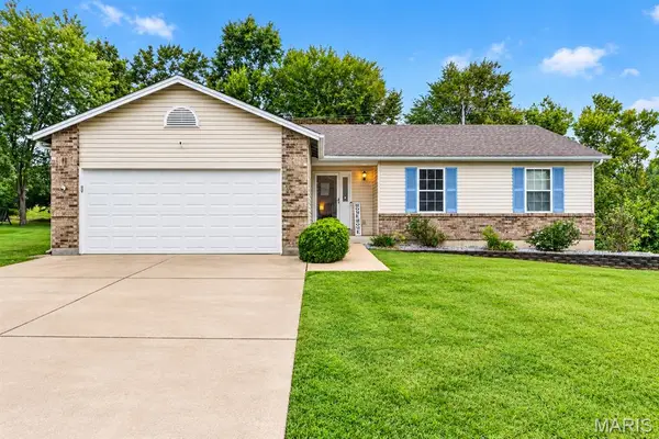 1683 Oakwood Drive, O'Fallon, MO 63366