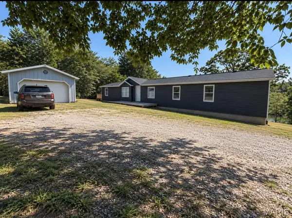 7924 W Forest Hills Drive, Dittmer, MO 63023