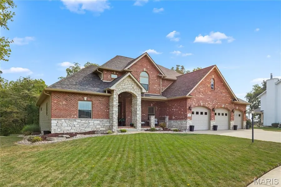 61 Woodcrest Drive, Bethalto, IL 62010 - #2
