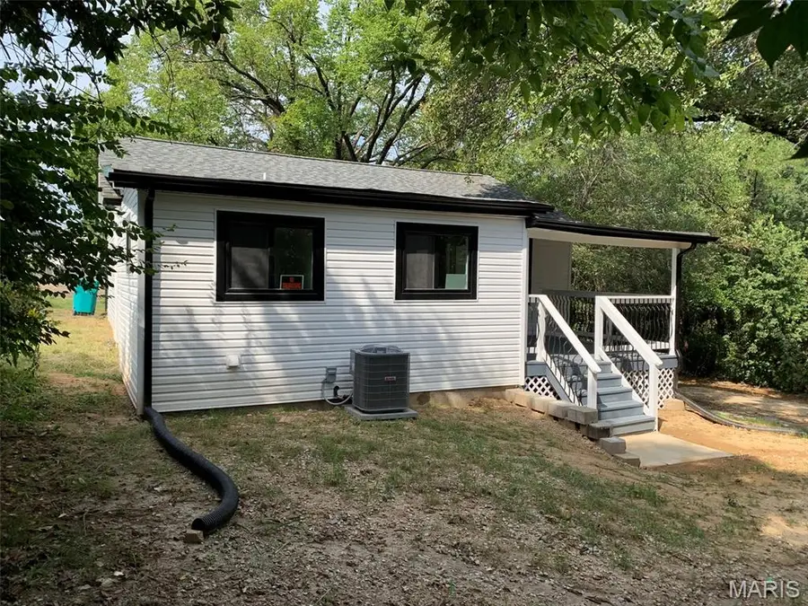 310 Nashville Street, Saint Clair, MO 63077 - #3
