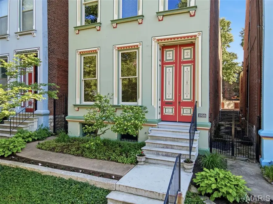 1816 Hickory Street, Saint Louis, MO 63104 - #2