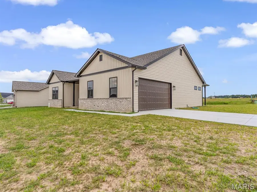 951 Forbs Drive, Waterloo, IL 62298 - #3