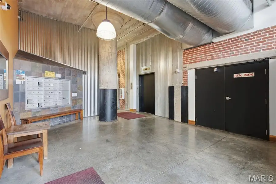 1601 Washington Avenue #211, Saint Louis, MO 63103 - #3