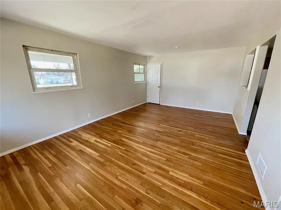510 Wishaw Court, Saint Louis, MO 63137 - #2